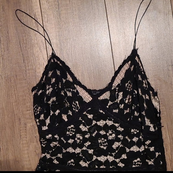 Zara Lace Skater Dress - Picture 6 of 9